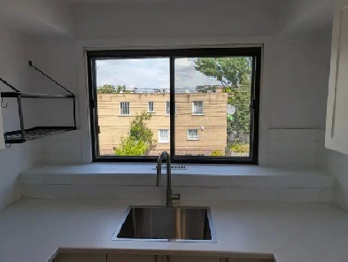 Rosemont, grand 3 1/2 chauffage inclus occupation immédiate Image# 1