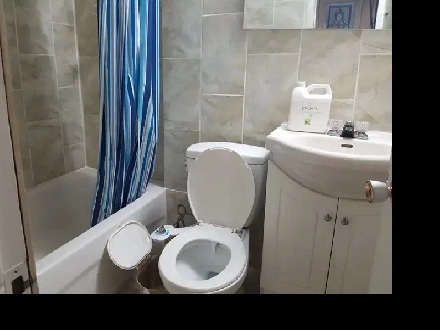 Bedroom available for rent (sharing) Image# 1