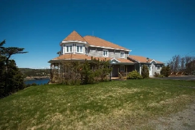 33 Motion Dr, Torbay - Private Deck with Amazing Ocean Views! Image# 2