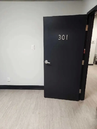 Bureau a Louer Image# 1