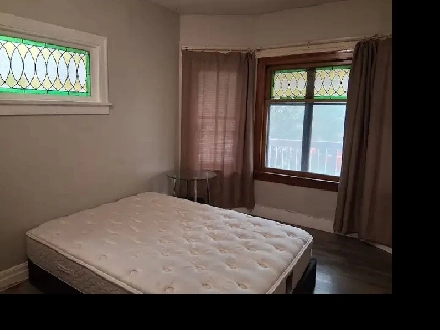 (DOWNTOWN) a Private Master-ROOM of a 2-Bedrooms, FURNISHED! Image# 1