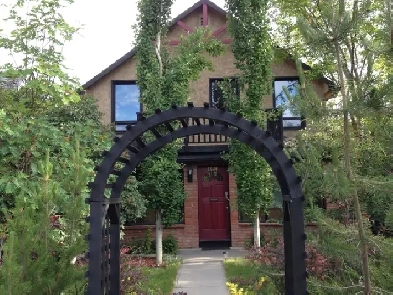 One bedroom by SAIT available Dec. 1, 2025 Image# 1