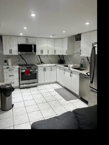 Well Located 2-bedroom Basement Apartment  for rent Image# 1