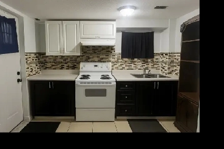 Room rental (Priv Bedroom) - 3 mins to Square One Image# 1