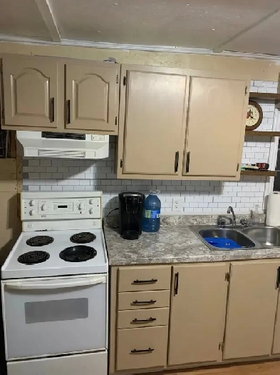 Hunting/Fishing cabin located in Lochlomond Salem Road. Image# 21