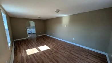 Charming 1-Bedroom Apartment in Saint John Image# 6