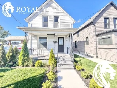 2 BED   DEN 2 BATH - SINGLE UNIT - HOUSE FOR RENT - FIRST AVENUE Image# 1