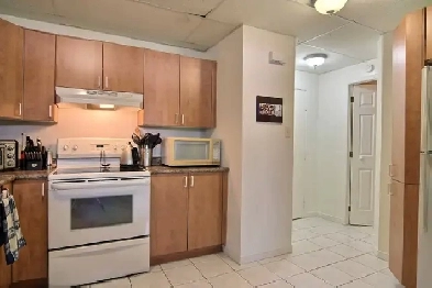 3 1/2 avec entrée laveuse-sécheuse, sous-sol -1er JUILLET 2026 Image# 1