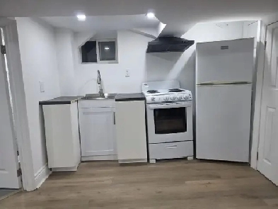 Basement for rent in Niagara Falls!! Image# 2