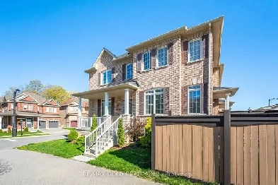 3BR/3WR/2 STOREY TOWN HOME/DUFFIN HEIGHTS - DURHAM/PICKERING Image# 19