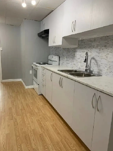 Orleans 1 Bedroom Apartment Image# 1