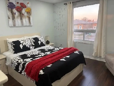 Private furnished room for female Image# 1