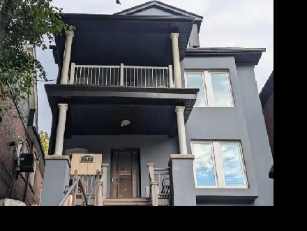 Toronto high park area two rooms, Kitchen and bath for rent Image# 1