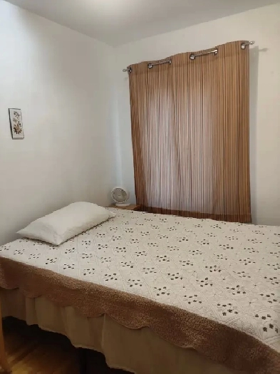 chambre en colocation, MEUBLÉ CHAUFFÉ WIFI ÉLECTRICITÉ Image# 1