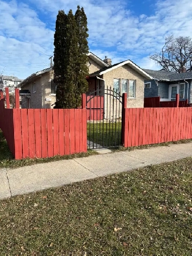 Beautiful 3-bedroom house for rent Image# 1