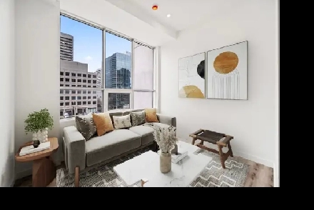 BRAND NEW 1 Bedroom Apartment! Located In Downtown! Image# 1