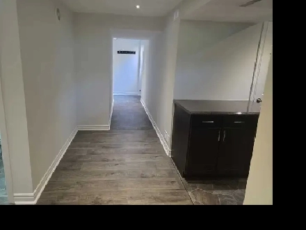 2-Bedroom Basement Apartment – Erin Mills & Eglinton Image# 1