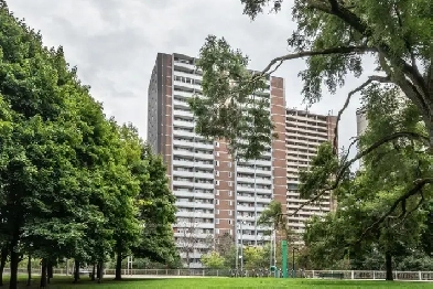 renovated two bedroom, river and gerrard - ID 3129 Image# 1