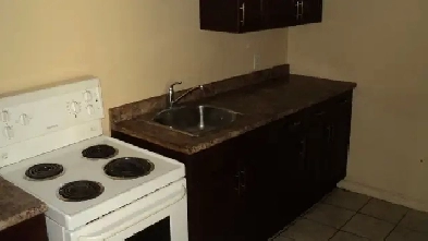 One Bedroom - Heated and Lighted Image# 2