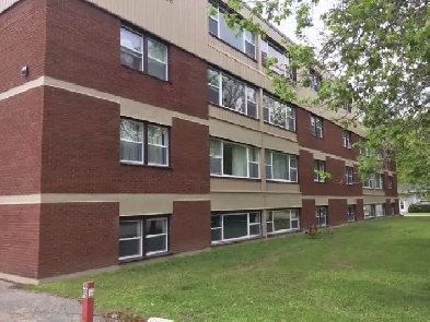 Levack Spotless, Spacious 2 Bedroom apt Image# 1