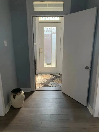 Une chambre pour femme à sous-louer Image# 1