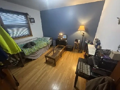 2 furnished rooms in modern home Image# 1