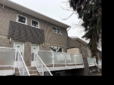 2 Bedroom Townhouse Waiting For YOU! Image# 8