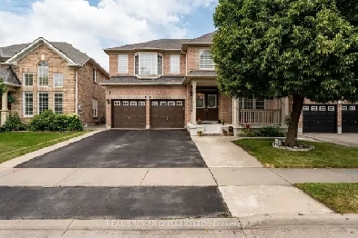 4 bedroom spacious detached house Image# 1