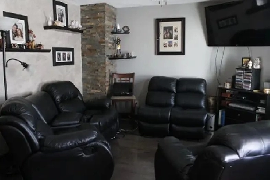 Décembre, 3½ meublé, tout inclus, courts ou longs termes Image# 1