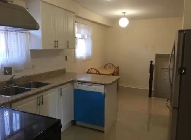 Room for rent near finch/ don mills Image# 1