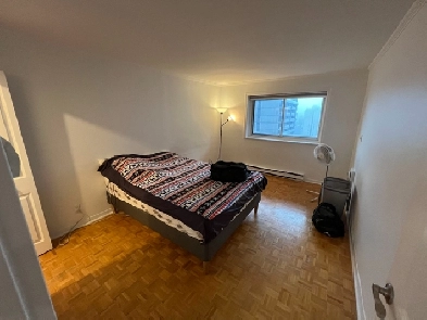 3½ Apartment for Rent | Guy-Concordia | All Utilities Included Image# 1