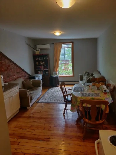 Luxury Two Bedroom for rent ALL INCL! Near Downtown & Queen's Image# 2