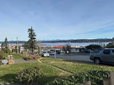 Brand New 3 Bed / 2 Bath Suite with Stunning Ocean Views Image# 3