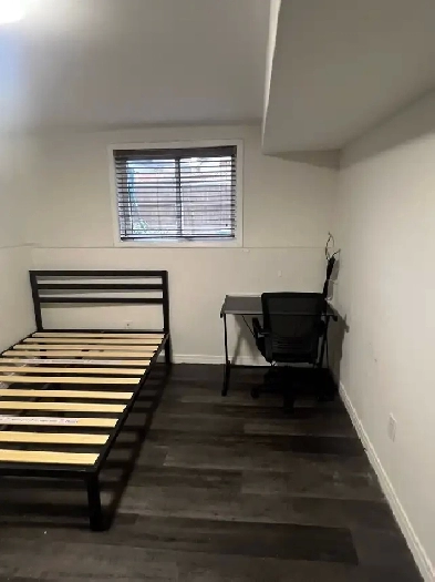 Room for Rent Windsor Ontario, Available December 1st! Image# 1