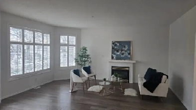 Garneua 2Bed 2Bath Spacious Condo w balcon, underground parking Image# 1