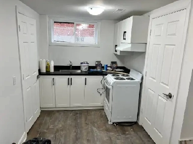 One bedroom basement apartment Image# 1