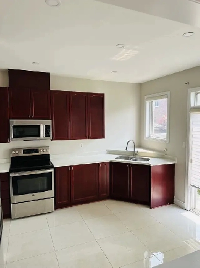 3-Bedroom Home For Rent Image# 1