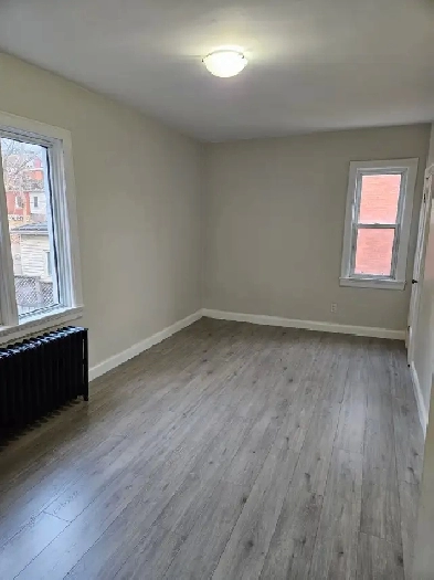 Spacious One Room Available For December 1st, Image# 1