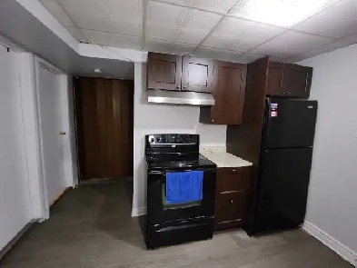 2 bedroom basment for rent streetville mississauga Image# 1