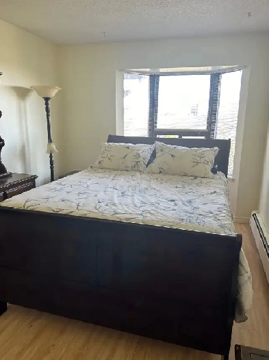 FURNISHED ROOM CALG NW Image# 7