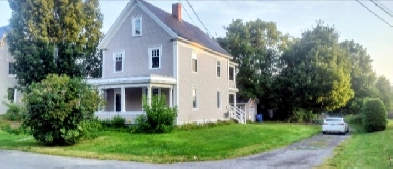 HOUSE FOR SALE - 3 BEDROOM/3 WASHROOM Image# 3