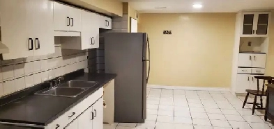 3 BEDROOM FOR RENT, Keele St. & Sheppard Ave. Utilities Included Image# 1