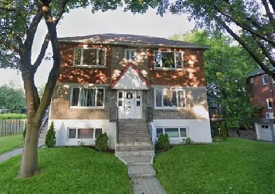 HAMPSTEAD SPACIEUX HAUT D'UN DUPLEX Image# 1