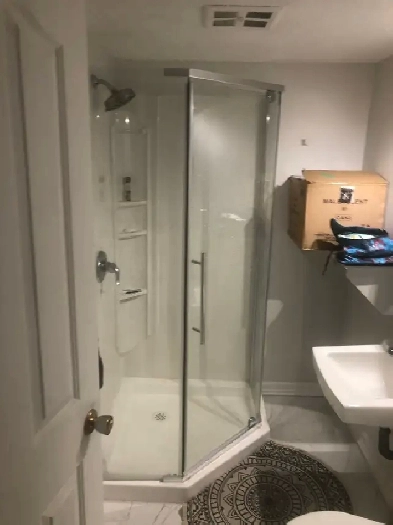 4 Bed, 2 Bath Cumberland Ave House for Rent Image# 1