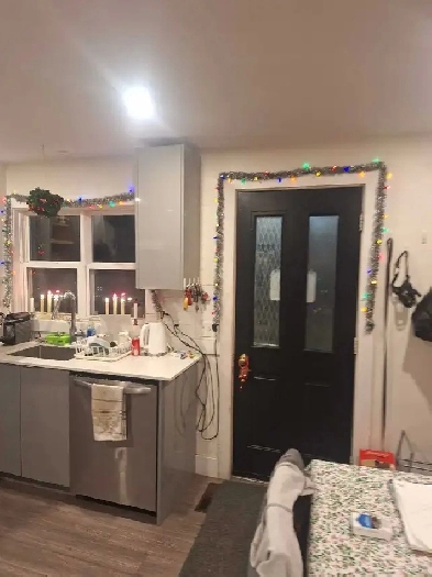 room for rent Image# 4