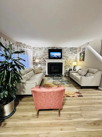 Mainfloor Budget Rooms Image# 1