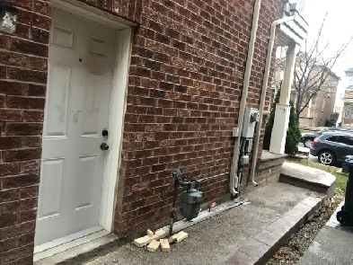 Legal 2 bedroom Basement for rent in Brampton Image# 1