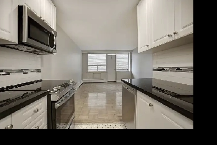 Parkdale Bachelor Apartment for Rent - 90 Jameson Avenue Image# 1