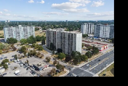 10 Tuxedo Court Apartments - 1 Bedroom available at 10 Tuxedo Co Image# 1