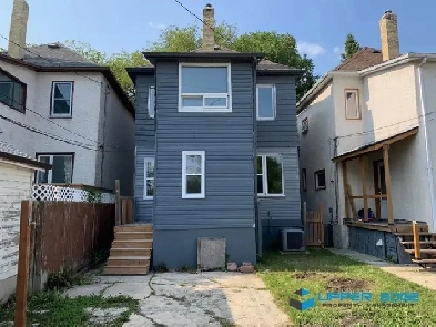 390 Brandon Avenue, 4 Bedroom House for Rent Image# 1